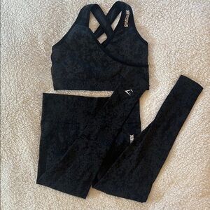 Gymshark Animal Adapt set